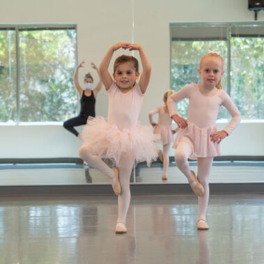 Little Georgia and Mila doing a passe